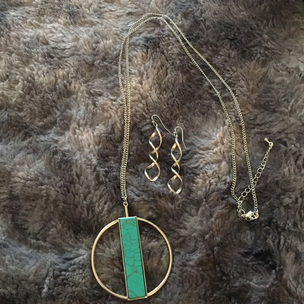 Turquoise necklace and earring set